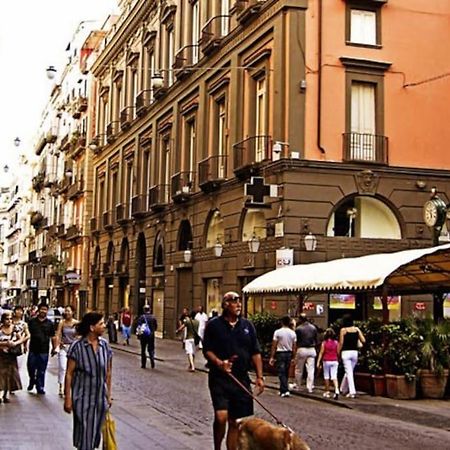 דירות נאפולי Casa Via Toledo. Centralissima E Vicina Al Porto מראה חיצוני תמונה