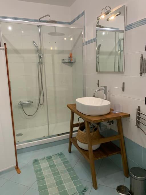 דירות נאפולי Casa Via Toledo. Centralissima E Vicina Al Porto מראה חיצוני תמונה