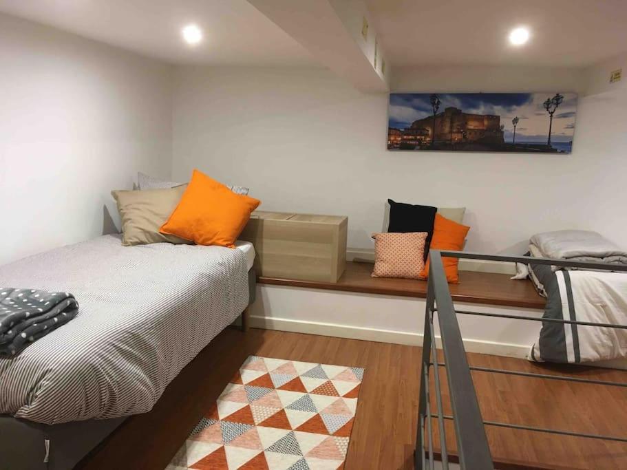 דירות נאפולי Casa Via Toledo. Centralissima E Vicina Al Porto מראה חיצוני תמונה